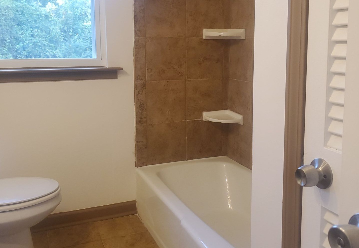 3405 Erinbrook Ln, Charlotte, North Carolina 28215 Additional Image #8