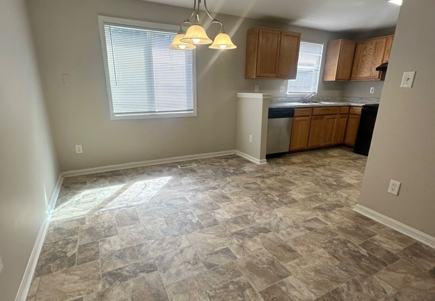 4828 Harri Ann Dr, Charlotte, North Carolina 28227 Additional Image #3