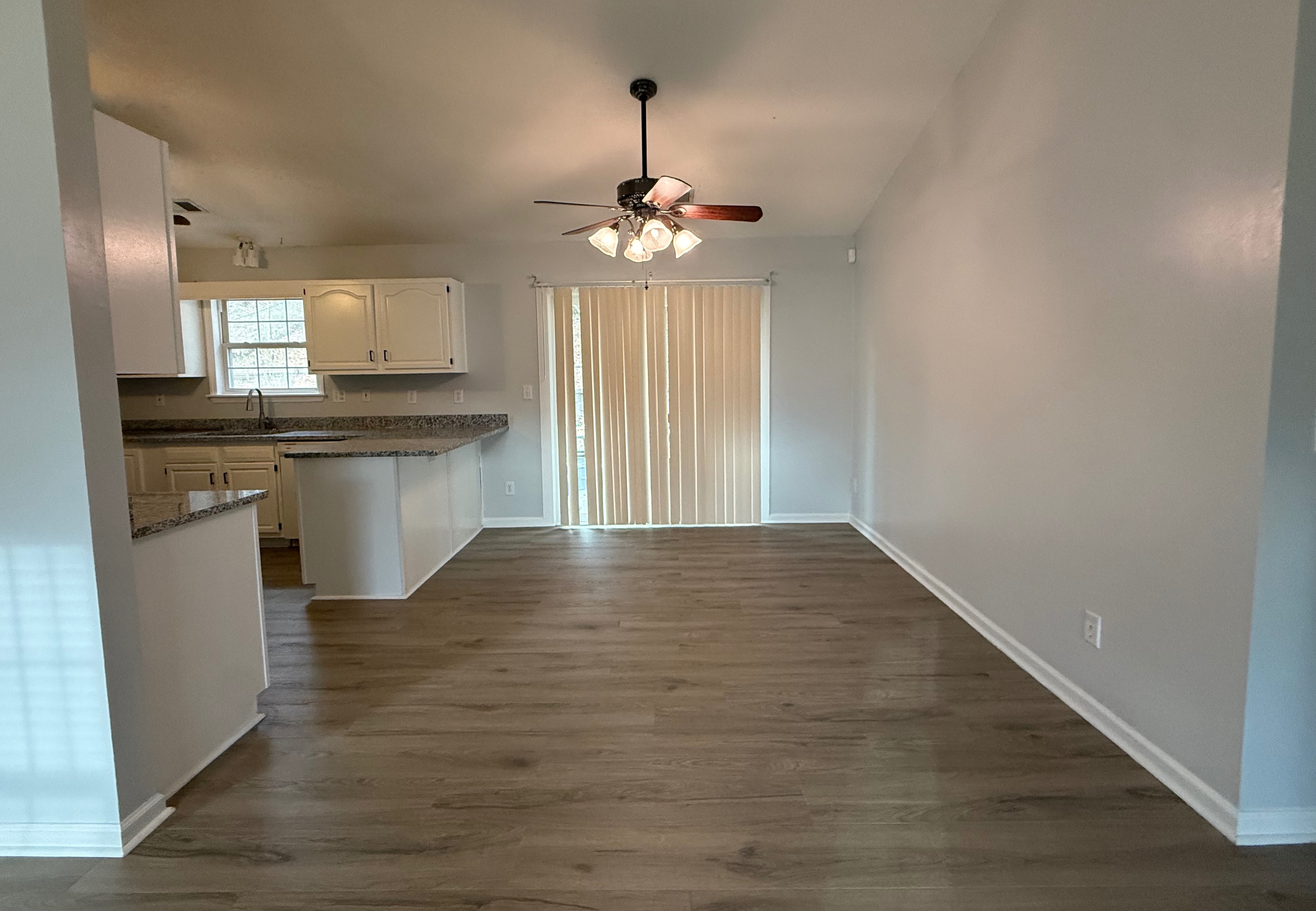 8125 Cadmium Ct, Charlotte, North Carolina 28215 Additional Image #2