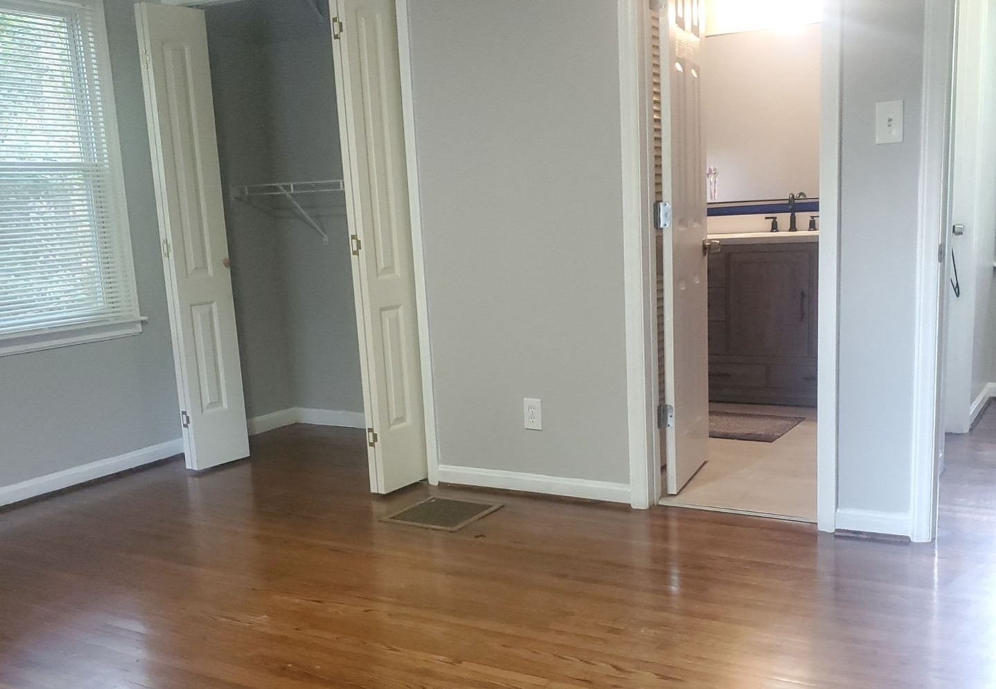 3405 Erinbrook Ln, Charlotte, North Carolina 28215 Additional Image #5