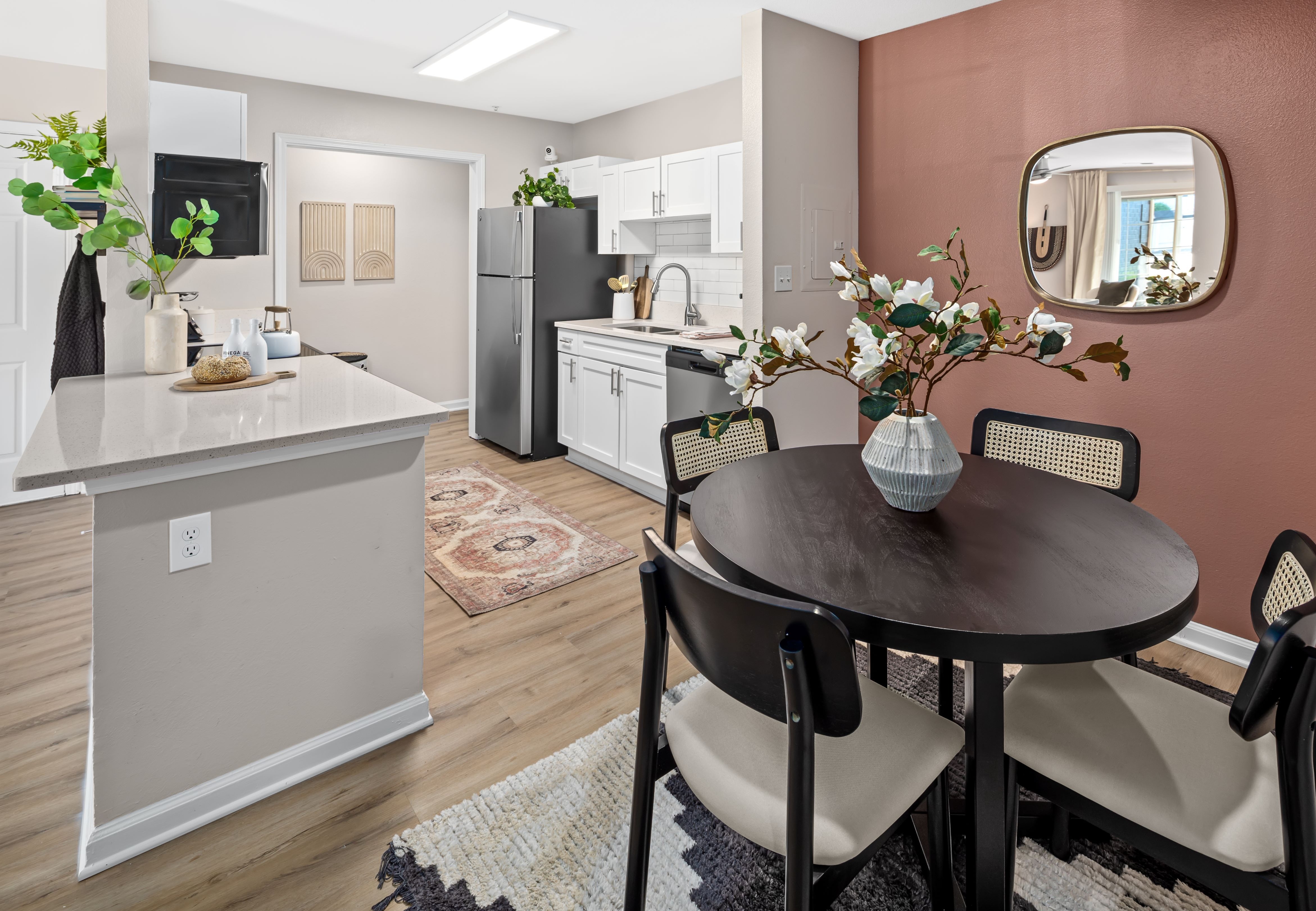 8010 Woodsedge Dr, Charlotte, North Carolina 28216 Additional Image #5