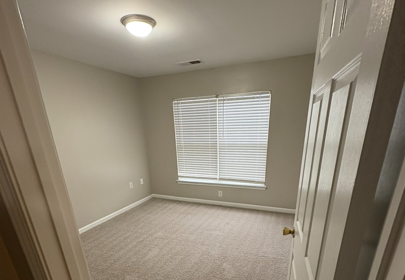 7609 Kings Ridge Dr, Charlotte, North Carolina 28217 Additional Image #7