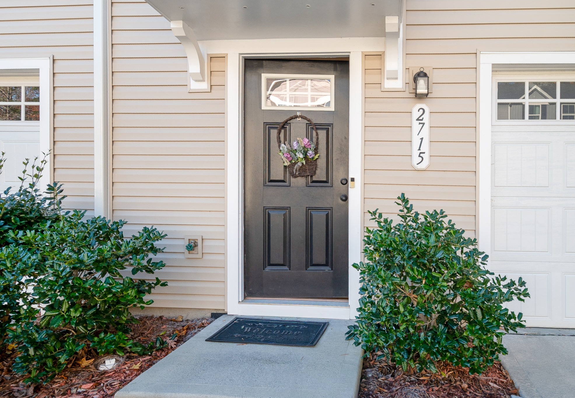 2715 Sydney Overlook Ln, Charlotte, North Carolina 28269 Additional Image #1