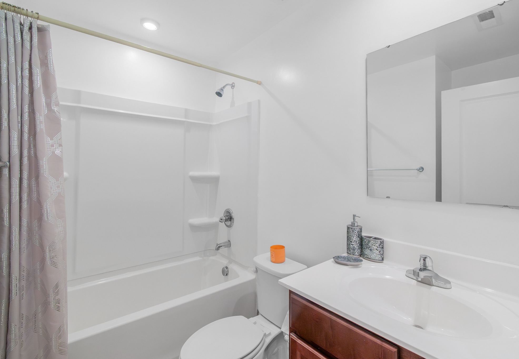 2715 Sydney Overlook Ln, Charlotte, North Carolina 28269 Additional Image #8