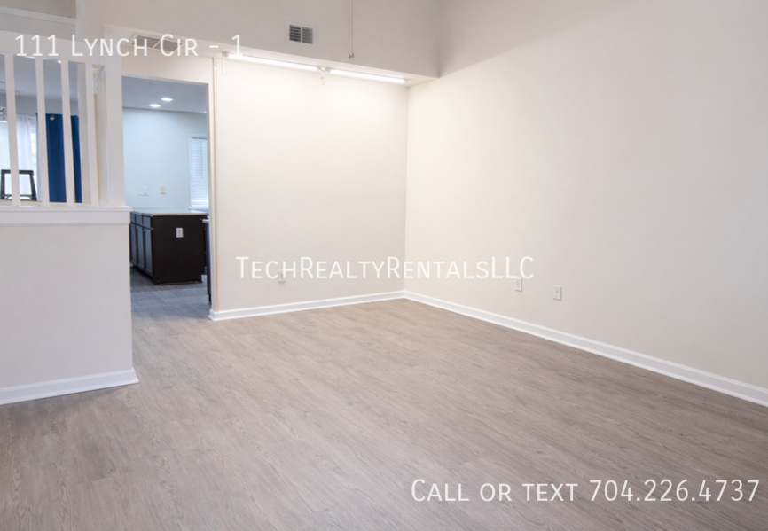 111 Lynch Cir, Mooresville, North Carolina 28117 Additional Image #1