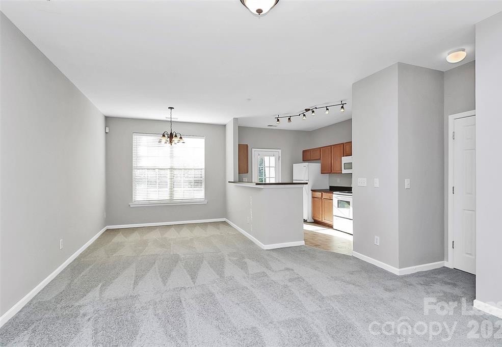 2138 Winthrop Chase Dr, Charlotte, North Carolina 28212 Additional Image #4