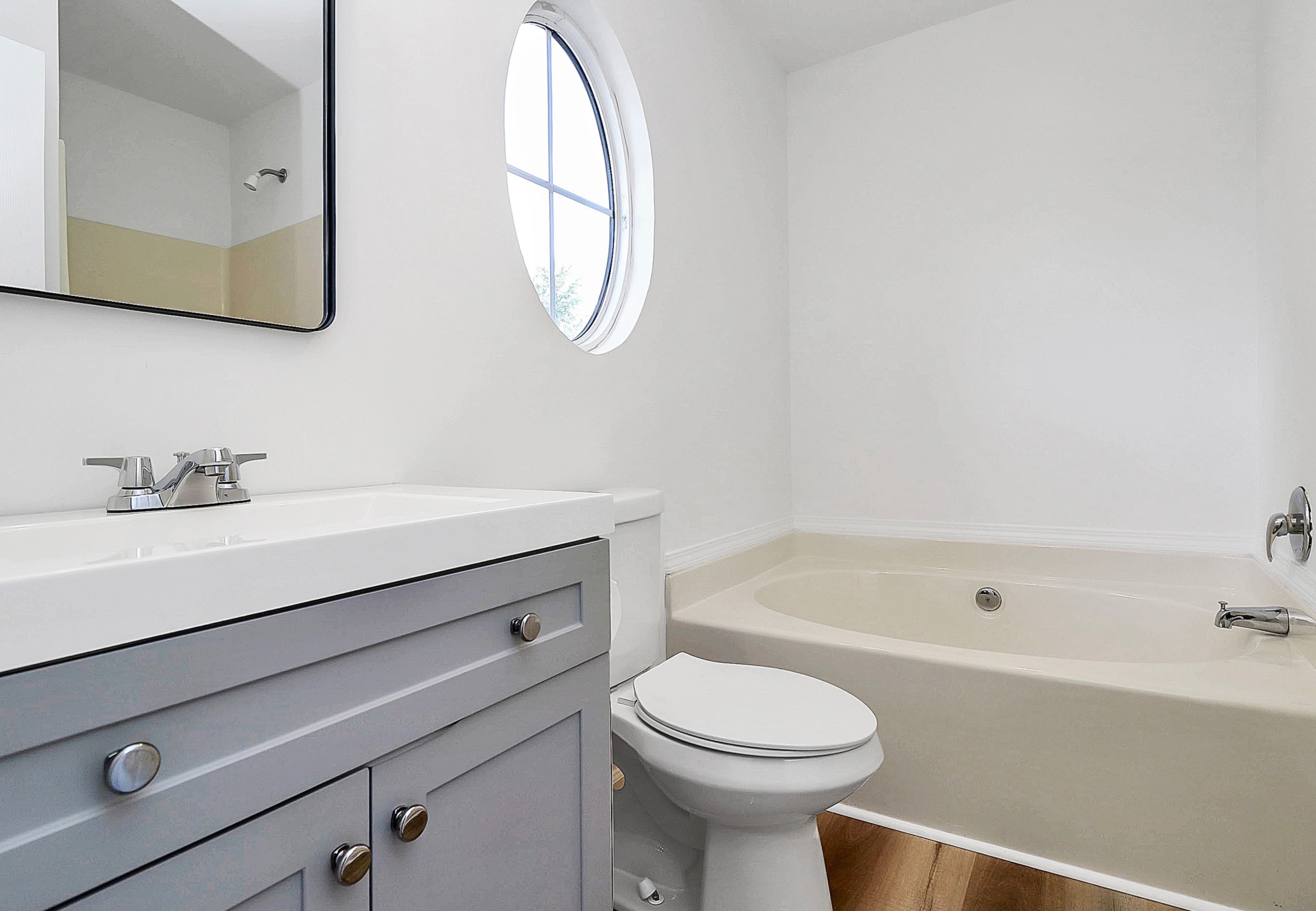 1215 McAllister Dr, Charlotte, North Carolina 28216 Additional Image #8