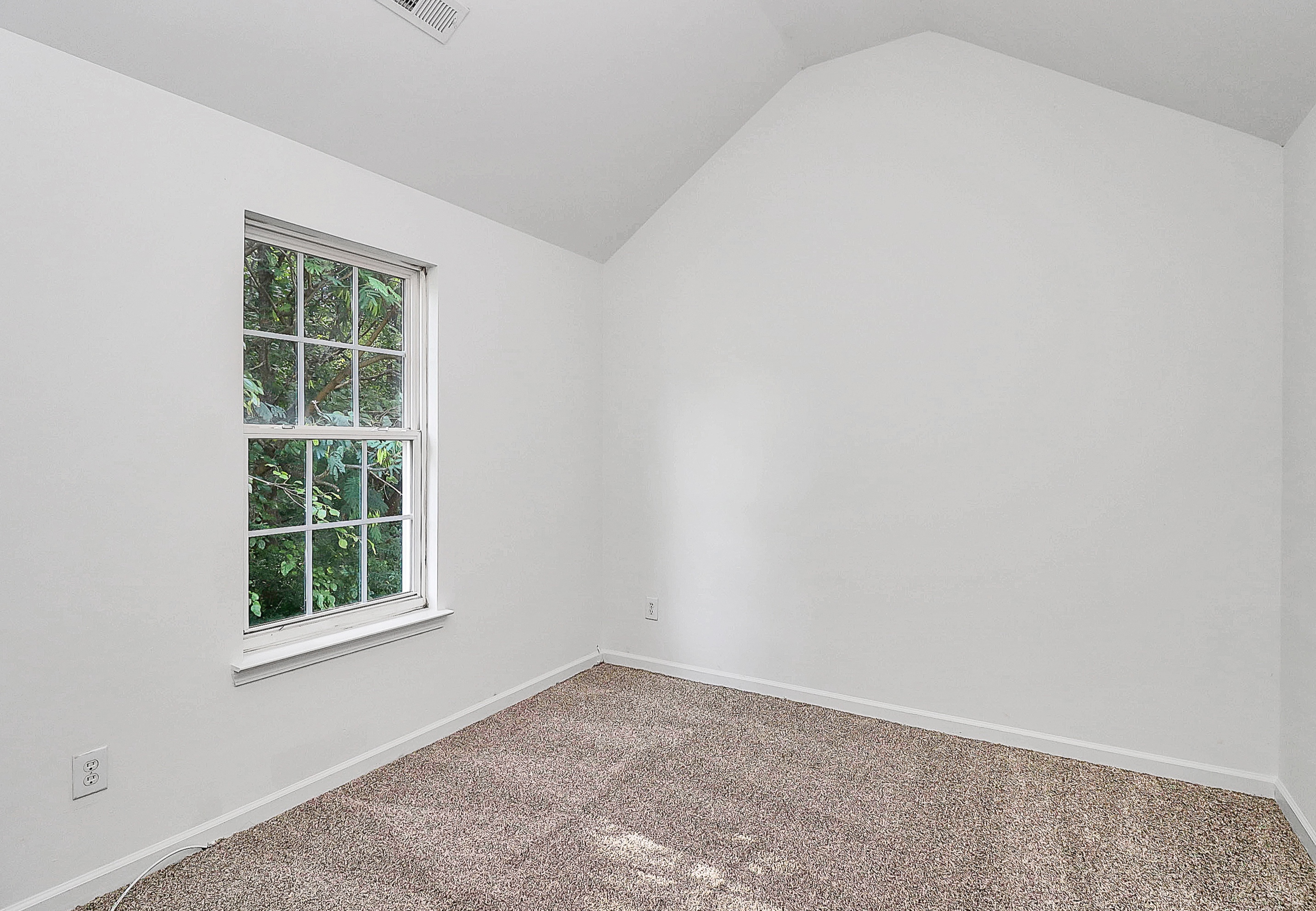 1215 McAllister Dr, Charlotte, North Carolina 28216 Additional Image #10