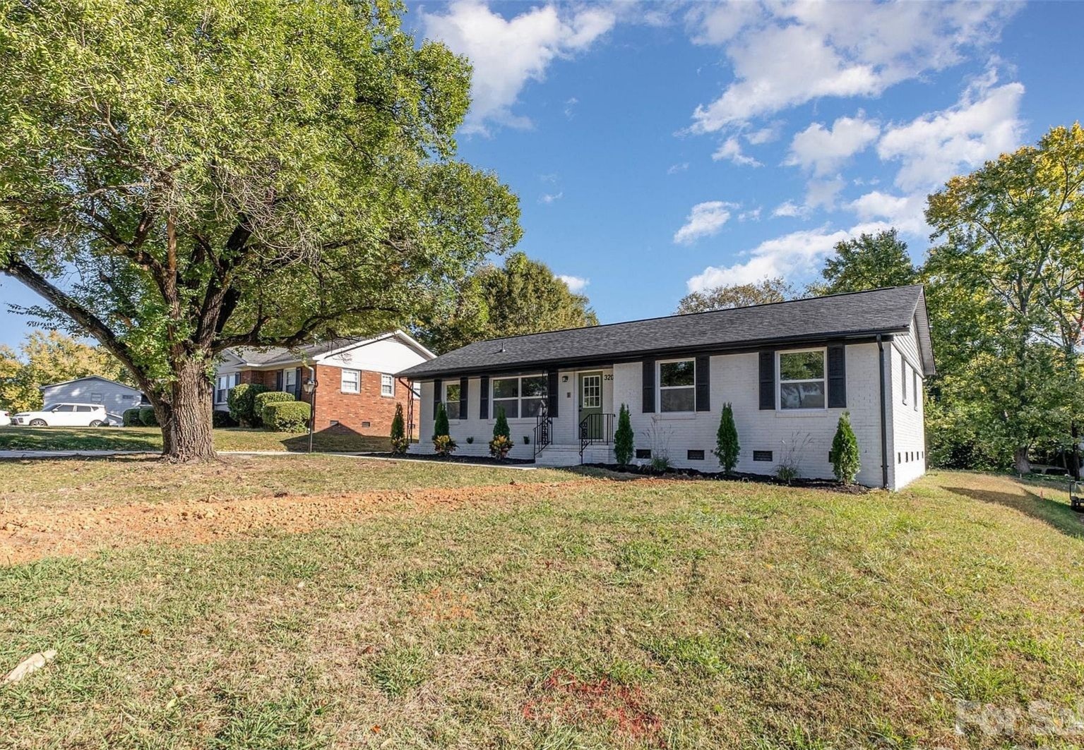 3208 Clearview Dr, Charlotte, North Carolina 28216 Additional Image #1