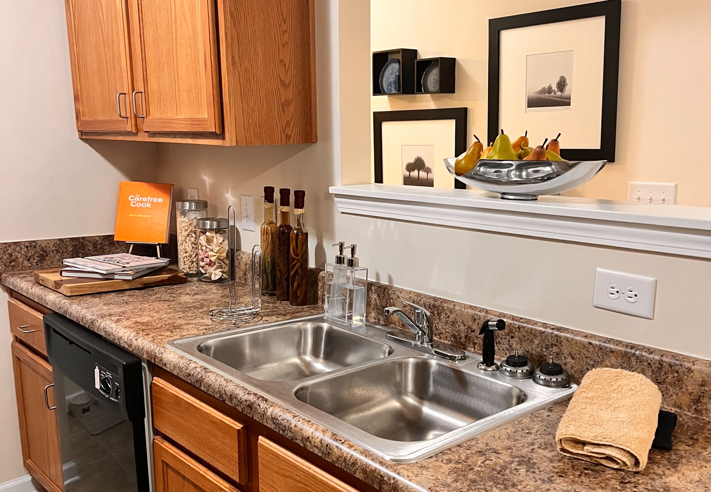 3515 Laurel Mill Dr, Charlotte, North Carolina 28262 Additional Image #2