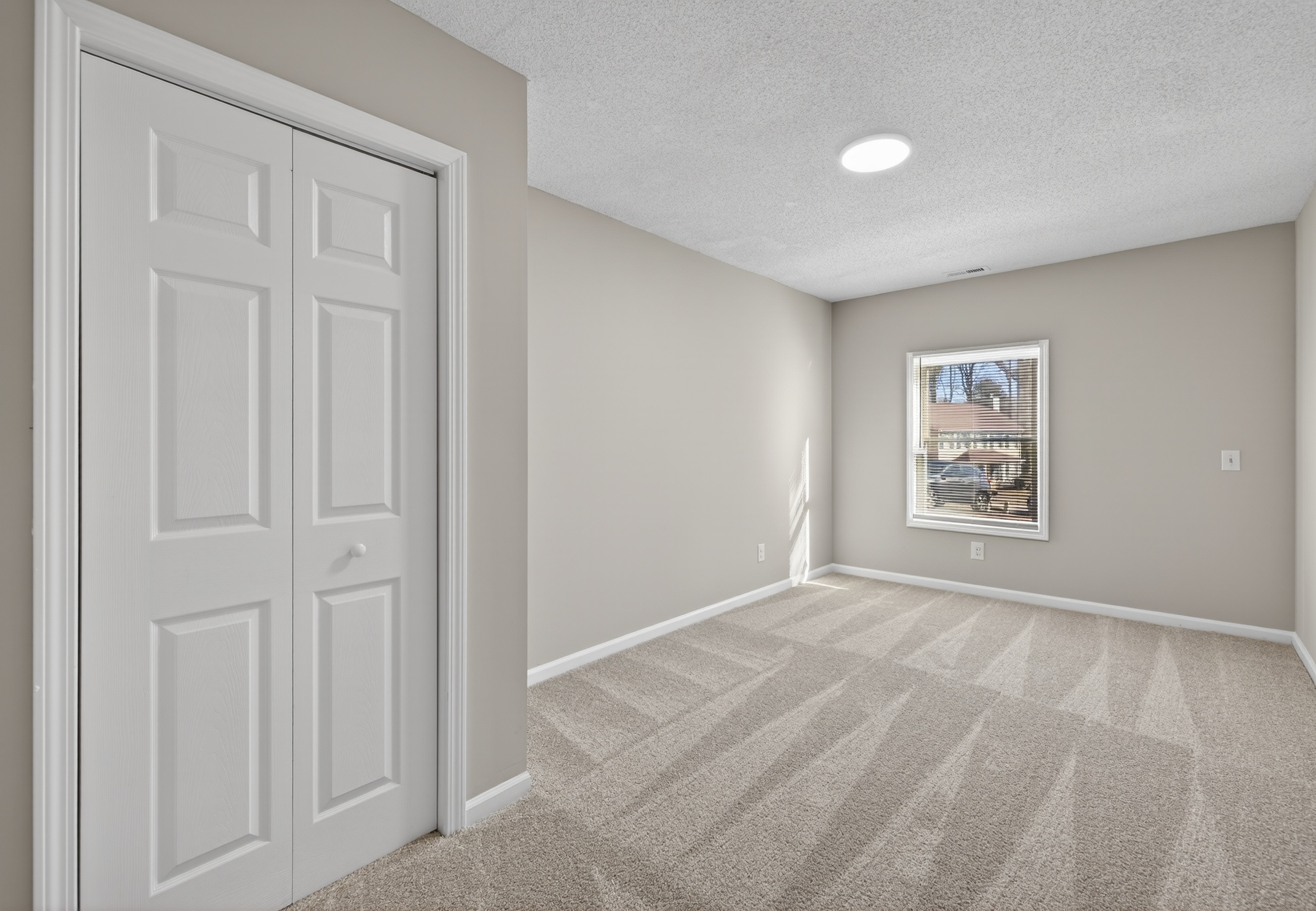 7541 Crestside Ln, Charlotte, North Carolina 28227 Additional Image #6