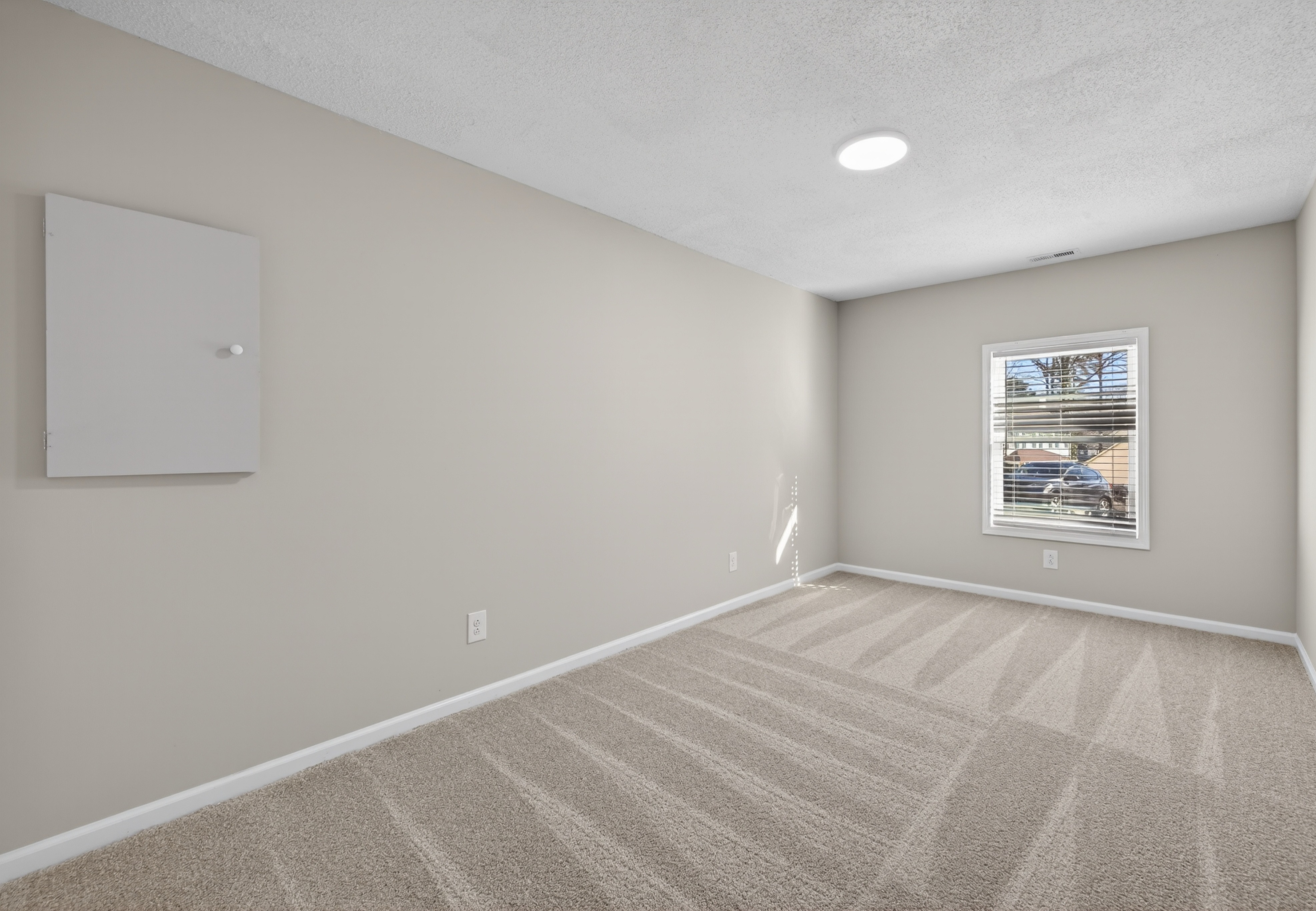 7541 Crestside Ln, Charlotte, North Carolina 28227 Additional Image #5