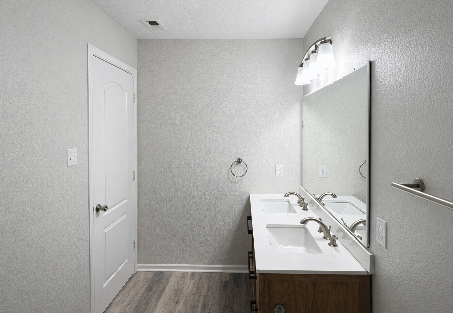 5235 Swearngan Rd, Charlotte, North Carolina 28216 Additional Image #8