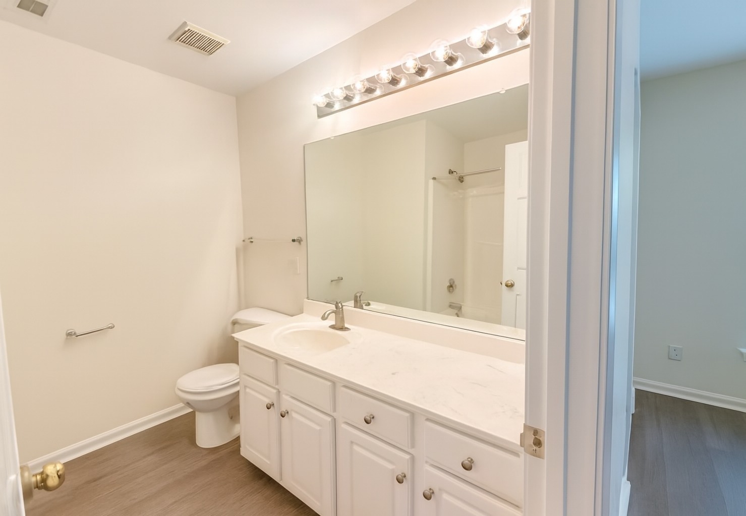 8444 Carolina Lily Ln, Charlotte, North Carolina 28262 Additional Image #10