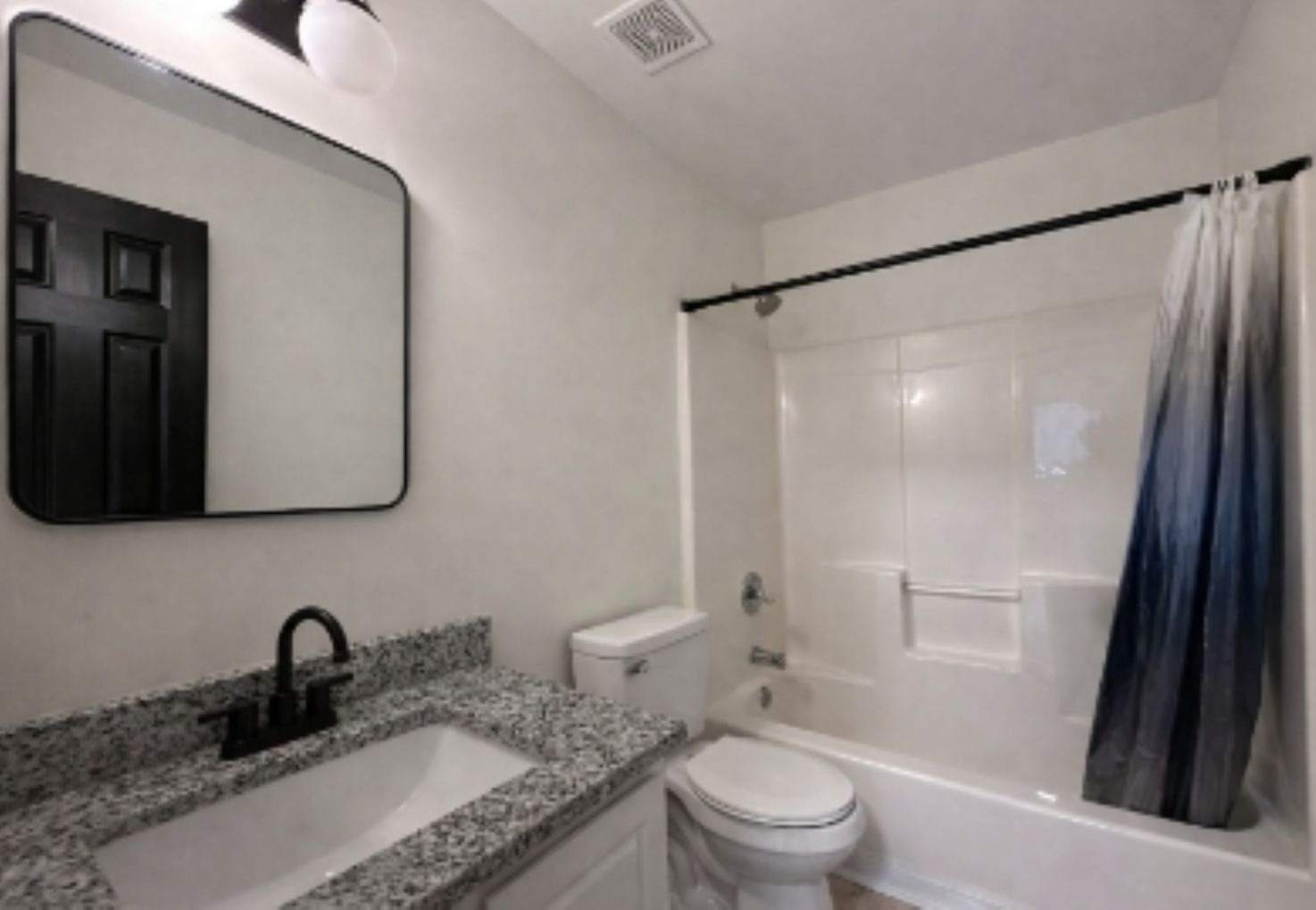 3707 Silver Ore Ln, Charlotte, North Carolina 28216 Additional Image #9