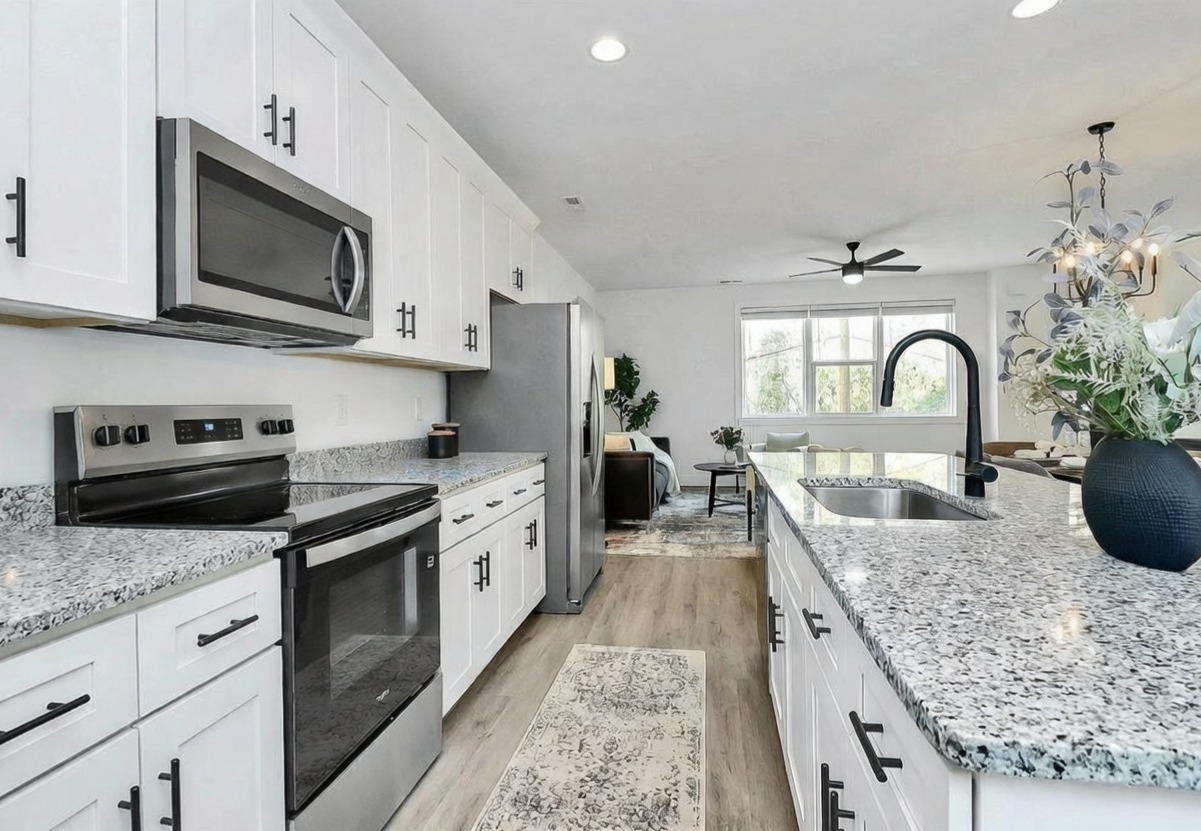 3432 Brookshire Blvd, Charlotte, North Carolina 28216 Additional Image #1