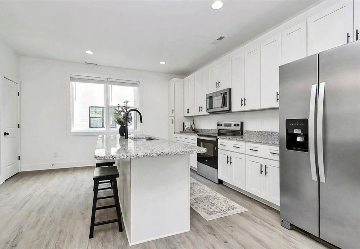 3432 Brookshire Blvd, Charlotte, North Carolina 28216 Additional Image #4