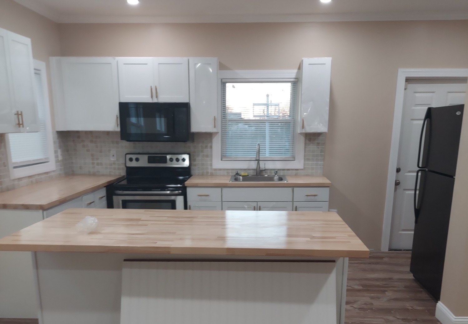 2624 Holton Ave, Charlotte, North Carolina 28208 Additional Image #1