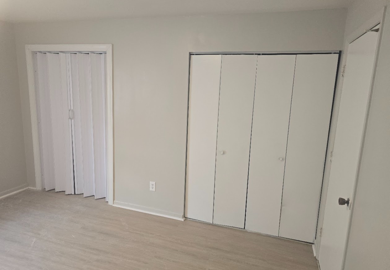 9123 Spyglass Pl Unit #I, Charlotte, North Carolina 28214 Additional Image #4