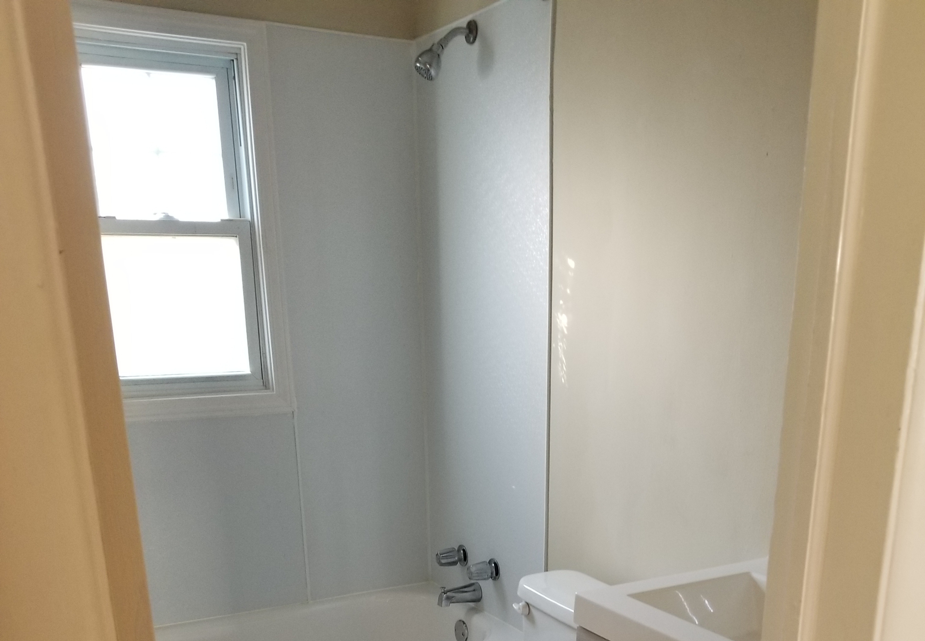 1317 Onyx St Apt #2, Charlotte, North Carolina 28216 Additional Image #3