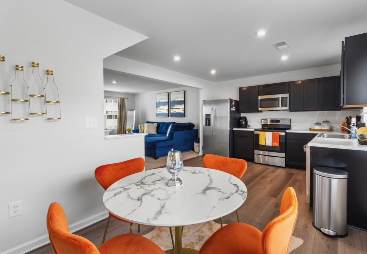 6332 Cutwater Cir, Charlotte, North Carolina 28269 Additional Image #3