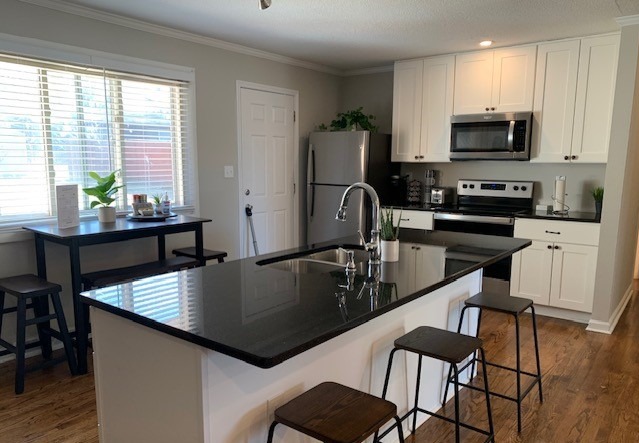 2415 Carrington Ct, Charlotte, North Carolina 28208 Additional Image #2