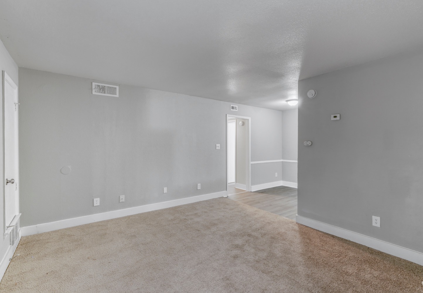 180 Park Fairfax Dr, Charlotte, North Carolina 28208 Additional Image #2