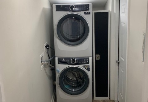 2415 Carrington Ct, Charlotte, North Carolina 28208 Additional Image #8