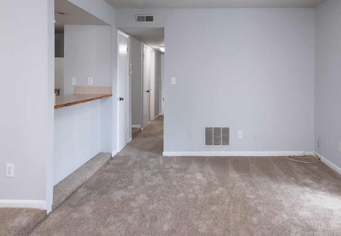 825 Farmhurst Dr, Charlotte, North Carolina 28217 Additional Image #8