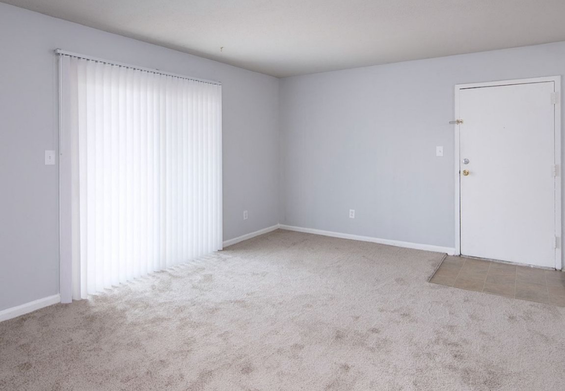 825 Farmhurst Dr, Charlotte, North Carolina 28217 Additional Image #5