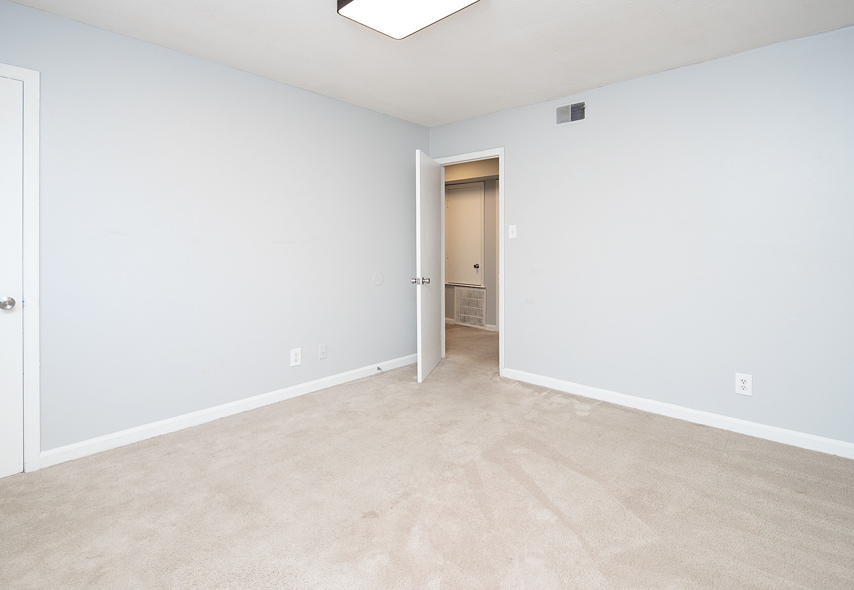 1118 Marble St, Charlotte, North Carolina 28208 Additional Image #2