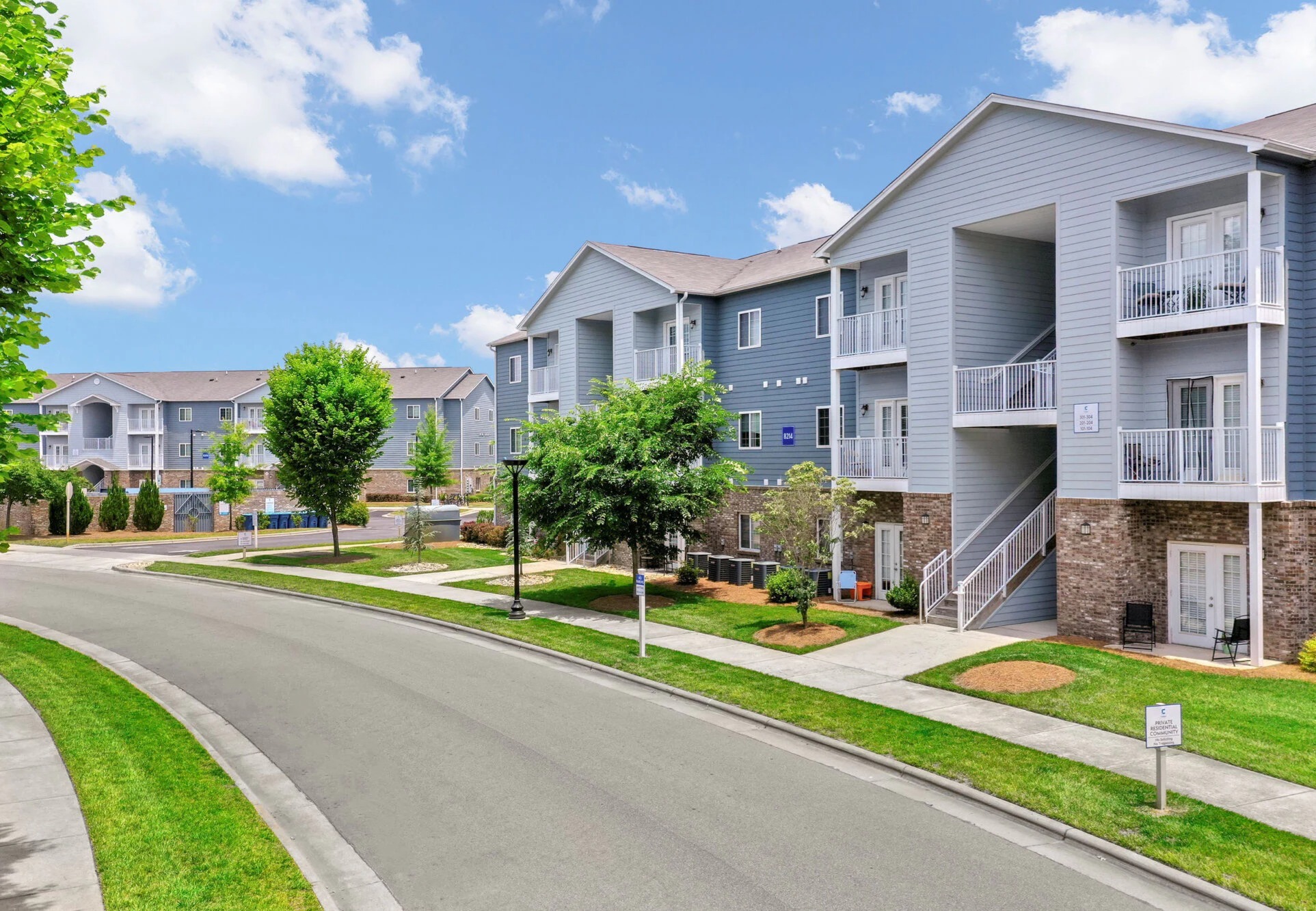 9015 Kings Grant Dr, Charlotte, North Carolina 28262 Additional Image #8