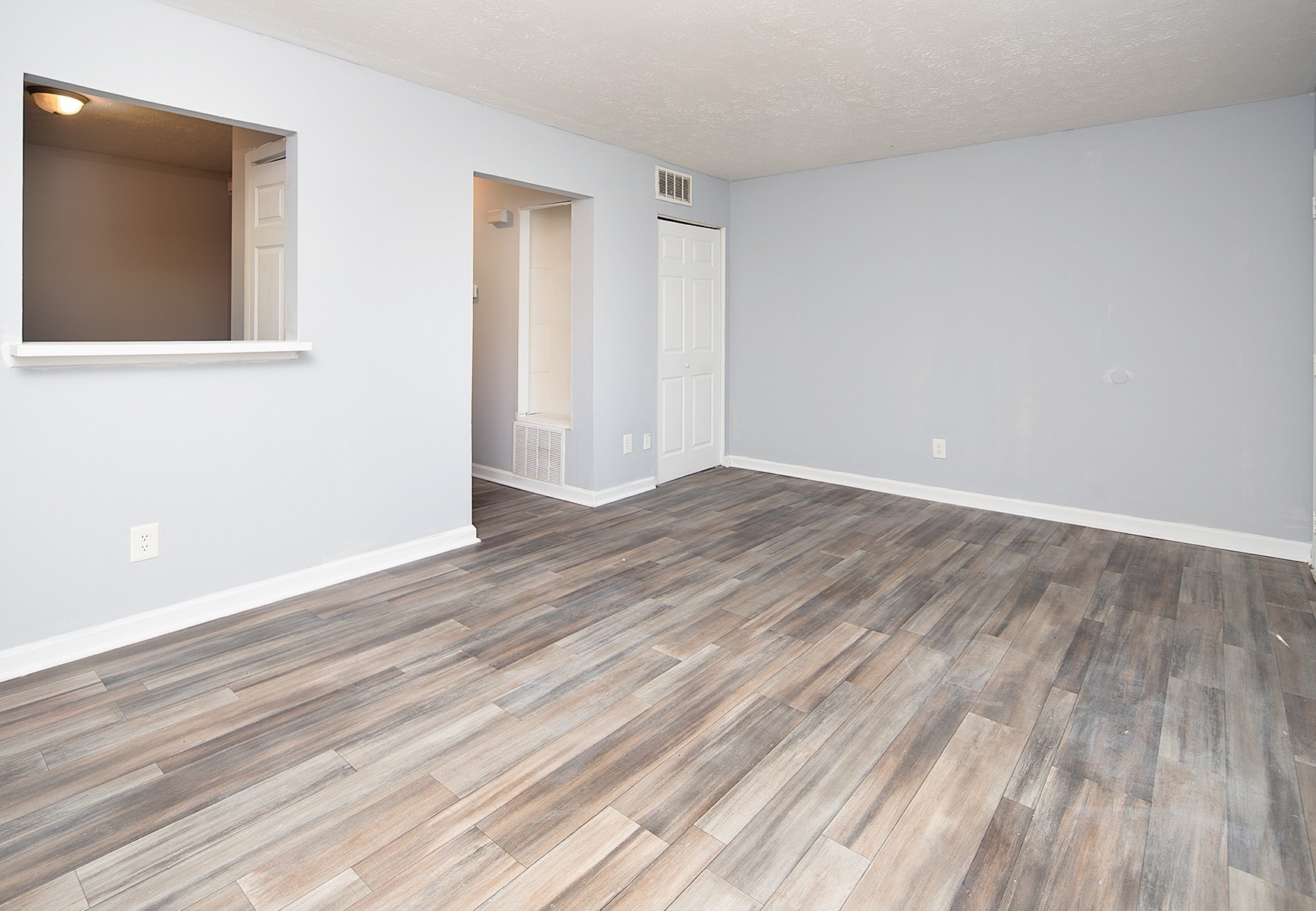 1307 Springmont Ln, Charlotte, North Carolina 28208 Additional Image #4