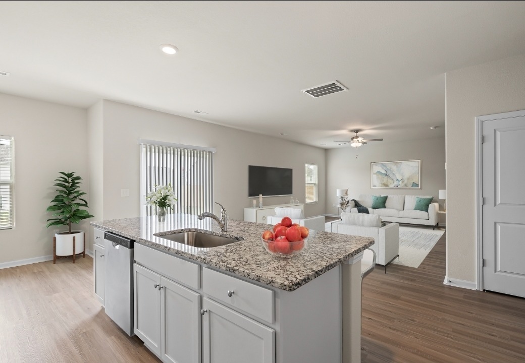 1420 Nia Rd, Charlotte, North Carolina 28215 Additional Image #2