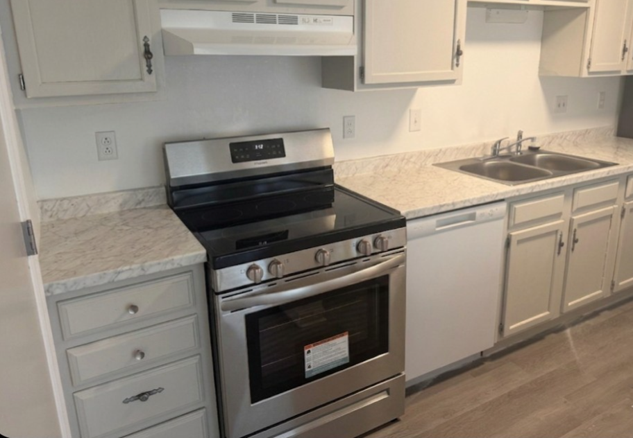 9333 Old Concord Rd unit J, Charlotte, North Carolina 28213 Additional Image #4