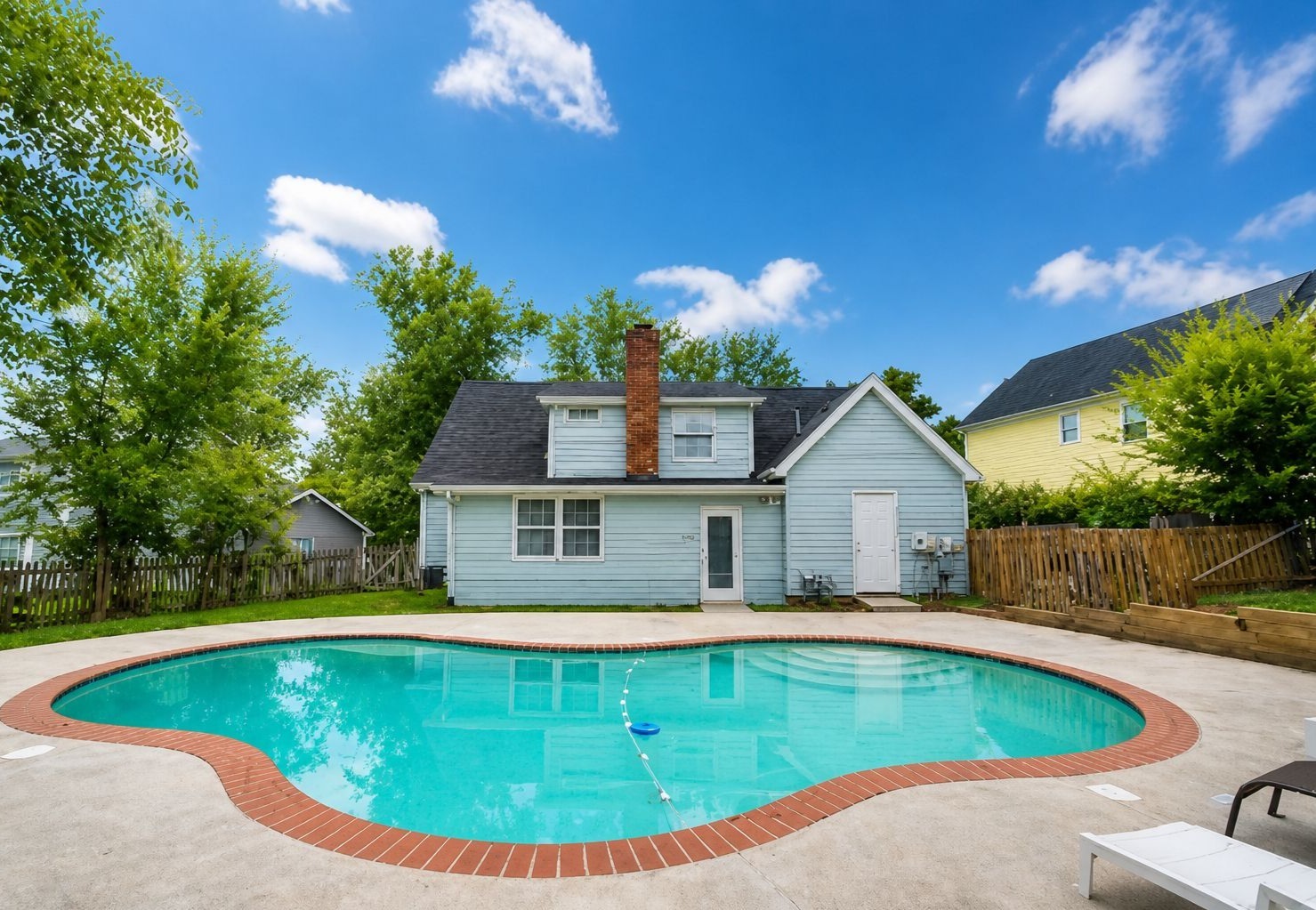 9501 Pondside Ln, Charlotte, North Carolina 28213 Additional Image #11