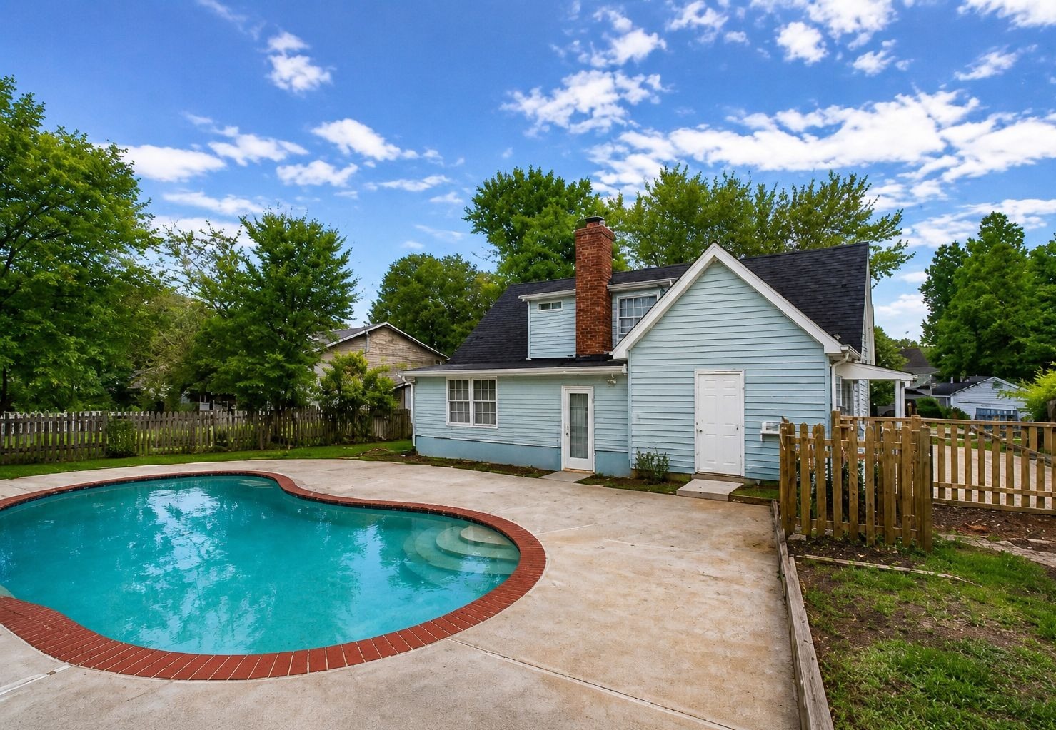 9501 Pondside Ln, Charlotte, North Carolina 28213 Additional Image #12