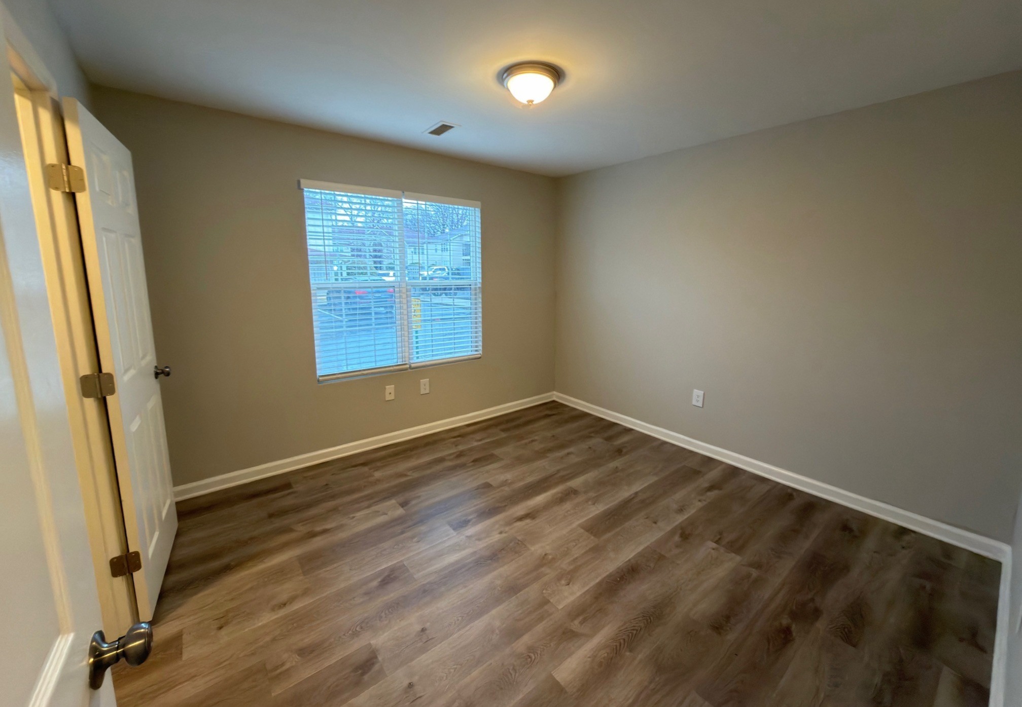 3146 Baroda Ln, Charlotte, North Carolina 28269 Additional Image #8