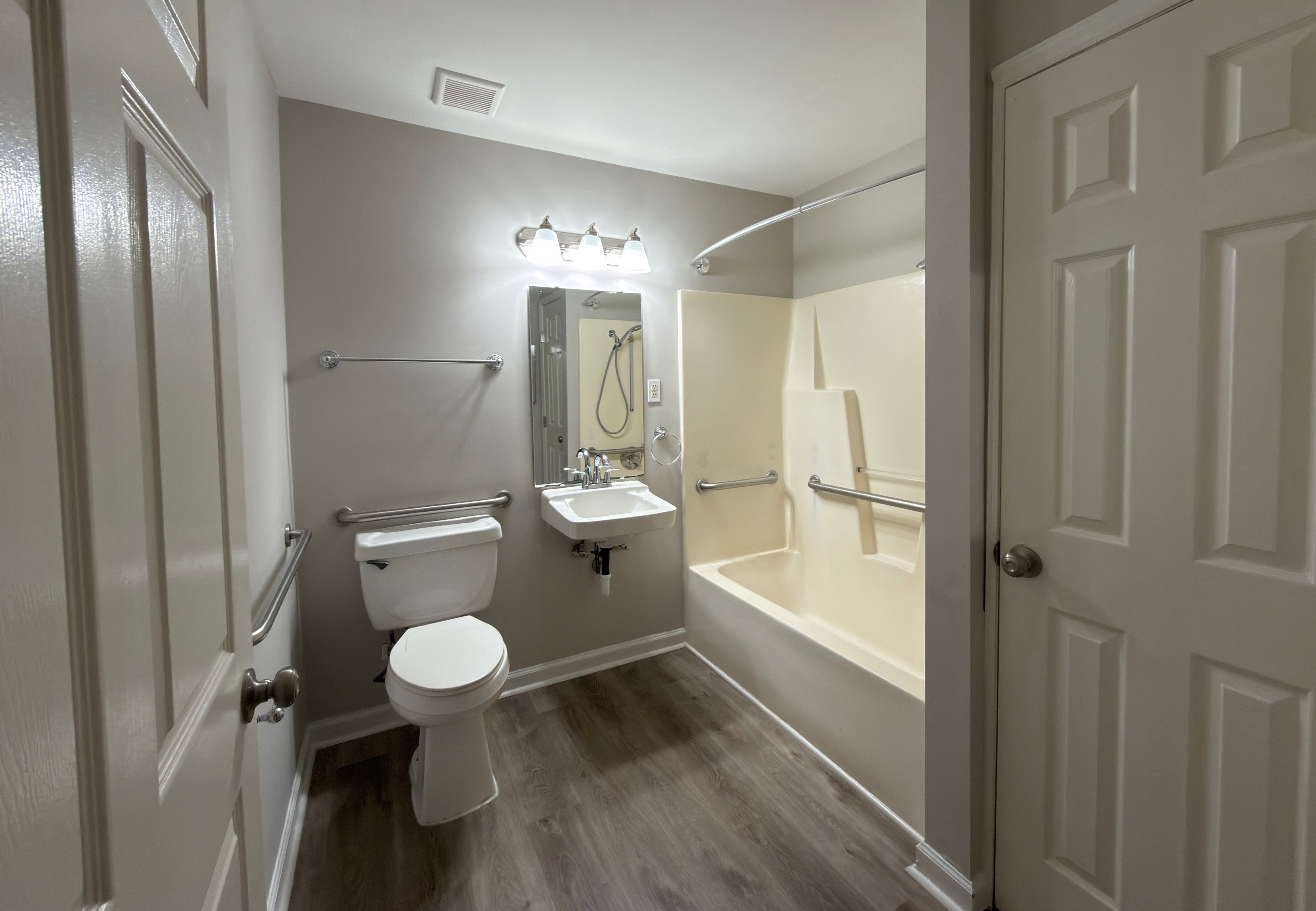 3146 Baroda Ln, Charlotte, North Carolina 28269 Additional Image #7